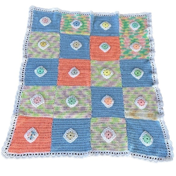 Hand Crocheted 3D Flower Baby Afghan Blanket Pastel Squares Scallop Edge 43x36 - Picture 3 of 12